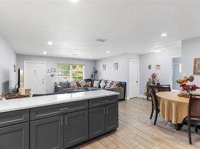 1060 NW 49th Ct, Deerfield Beach FL 33064
