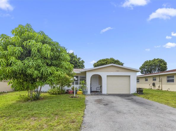 1060 NW 49th Ct, Deerfield Beach FL 33064