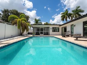 5570 NE 26 Ave, Fort Lauderdale FL 33308