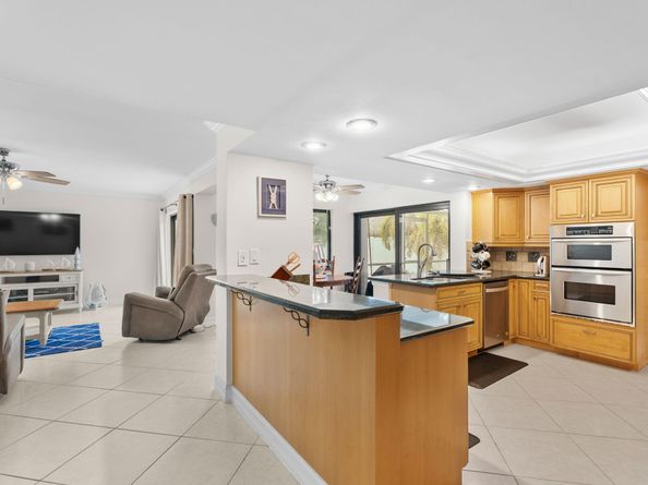5570 NE 26 Ave, Fort Lauderdale FL 33308