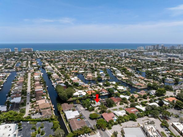 5570 NE 26 Ave, Fort Lauderdale FL 33308