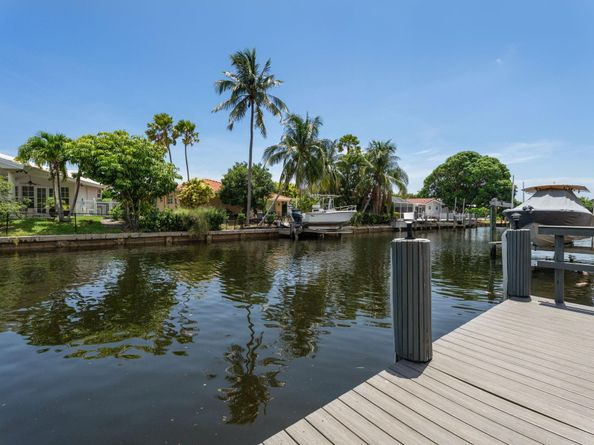 5570 NE 26 Ave, Fort Lauderdale FL 33308