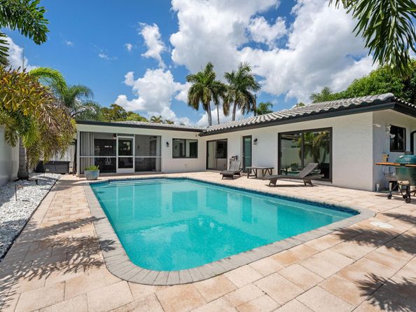 5570 NE 26 Ave, Fort Lauderdale FL 33308