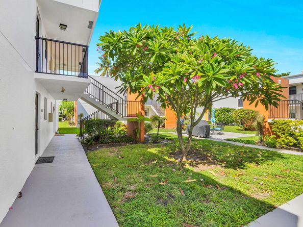 516 Osprey Drive 15a, Delray Beach FL 33444