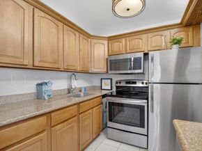 1037 Berkshire B, Deerfield Beach FL 33442