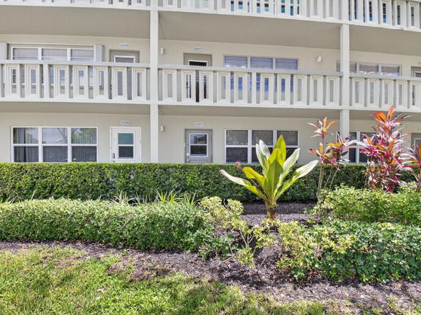 1037 Berkshire B, Deerfield Beach FL 33442