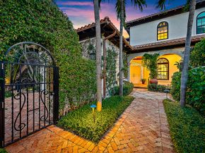 336 Australian Avenue E, Palm Beach FL 33480