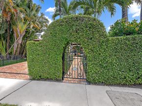 336 Australian Avenue E, Palm Beach FL 33480