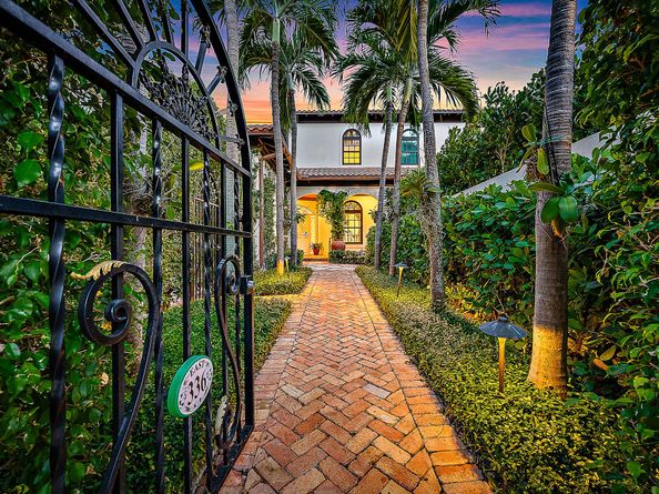 336 Australian Avenue E, Palm Beach FL 33480