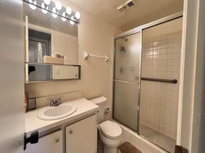 8305 NW 61st St 203, Tamarac FL 33321