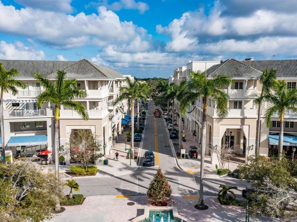 120 Powell Lane, Jupiter FL 33458
