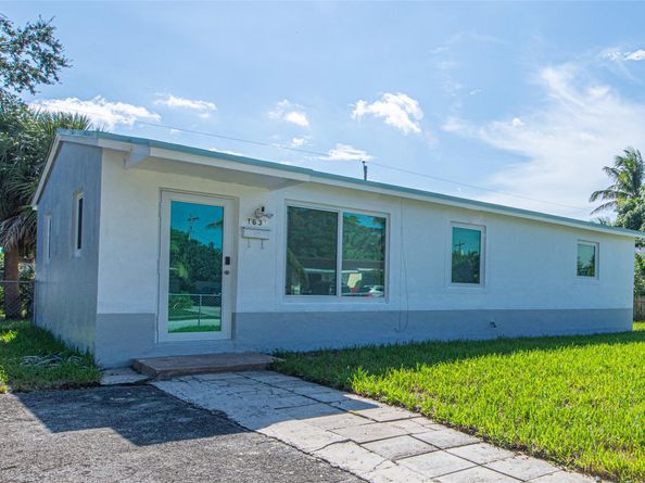 1631 N 69th Ave, Hollywood FL 33024