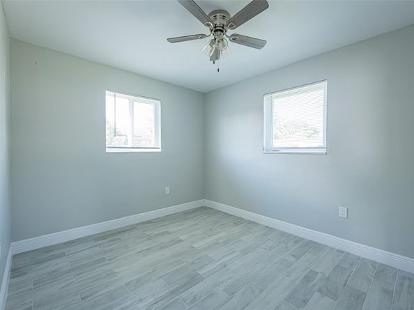 1631 N 69th Ave, Hollywood FL 33024