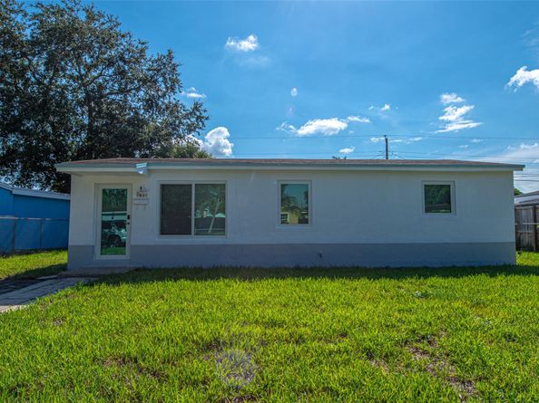 1631 N 69th Ave, Hollywood FL 33024