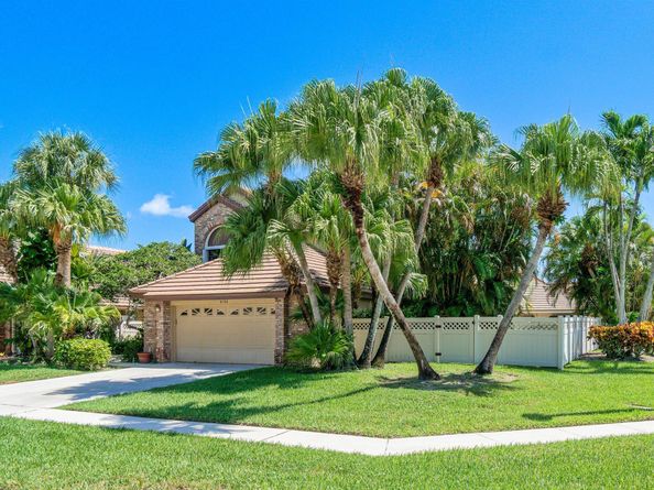 8102 Allspice Drive, Boynton Beach FL 33472