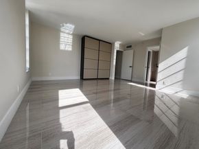 3960 Oaks Clubhouse Drive 401, Pompano Beach FL 33069