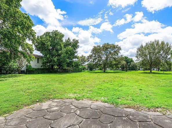 2238 NW 30th Road, Boca Raton FL 33431