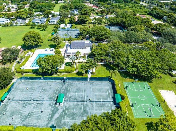 2238 NW 30th Road, Boca Raton FL 33431