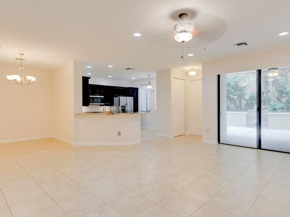 3055 NW 126th Avenue 220, Sunrise FL 33323