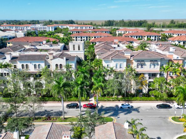 3055 NW 126th Avenue 220, Sunrise FL 33323