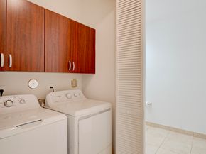 3055 NW 126th Avenue 220, Sunrise FL 33323
