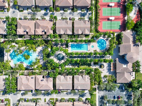 3055 NW 126th Avenue 220, Sunrise FL 33323