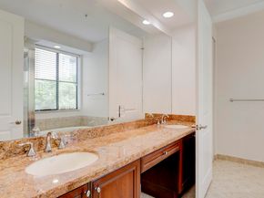 3055 NW 126th Avenue 220, Sunrise FL 33323
