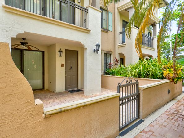 3055 NW 126th Avenue 220, Sunrise FL 33323