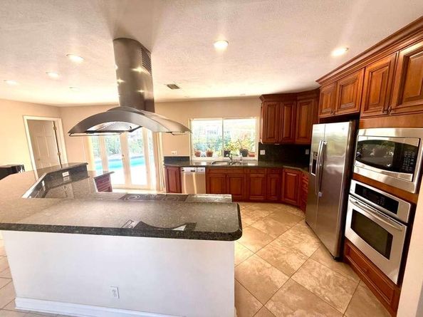 47 Fort Royal Is, Fort Lauderdale FL 33308