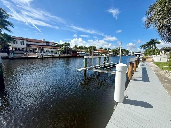 47 Fort Royal Is, Fort Lauderdale FL 33308