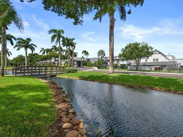 14475 Strathmore Lane 402, Delray Beach FL 33446