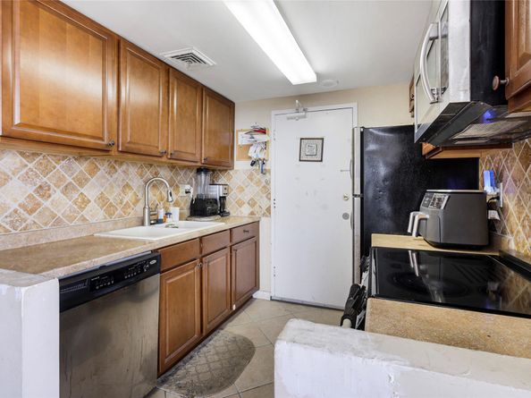 1720 Harrison St 10A, Hollywood FL 33020