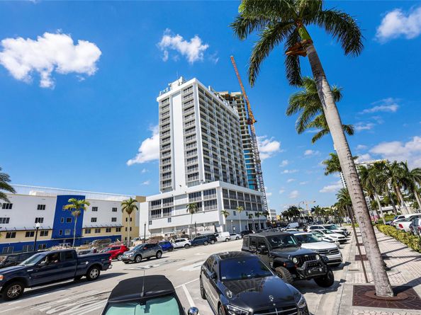 1720 Harrison St 10A, Hollywood FL 33020