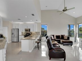 22280 Tupelo Pl, Boca Raton FL 33428