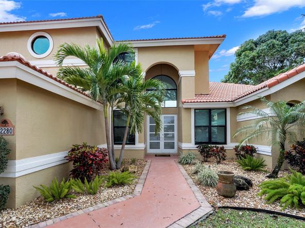 22280 Tupelo Pl, Boca Raton FL 33428