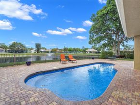 22280 Tupelo Pl, Boca Raton FL 33428