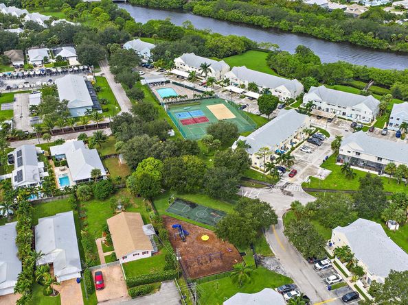 6222 Riverwalk Lane 1, Jupiter FL 33458