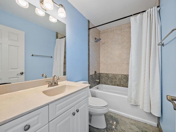 6222 Riverwalk Lane 1, Jupiter FL 33458