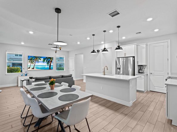1595 Evergreen Ter, Hollywood FL 33021