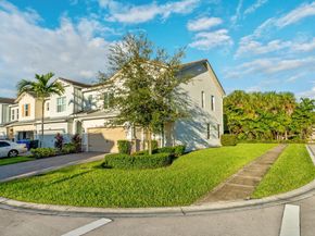 1595 Evergreen Ter, Hollywood FL 33021