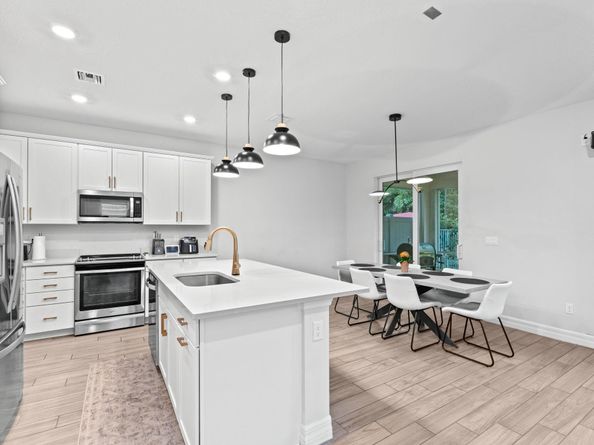 1595 Evergreen Ter, Hollywood FL 33021