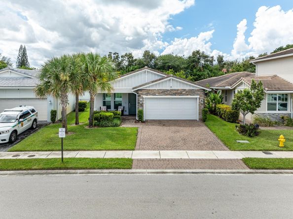 4017 Marina Way, Deerfield Beach FL 33064