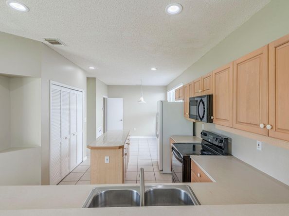 14951 SW 157th Ct, Miami FL 33196