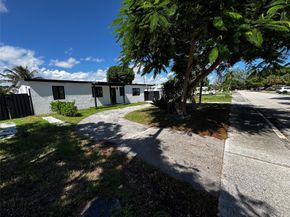 5181 NE 16th Ave, Pompano Beach FL 33064