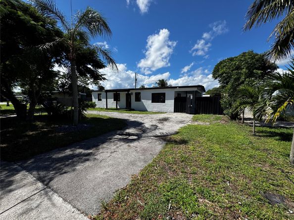 5181 NE 16th Ave, Pompano Beach FL 33064
