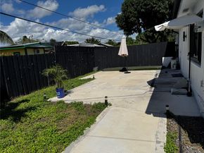 5181 NE 16th Ave, Pompano Beach FL 33064