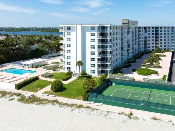 2295 S Ocean Boulevard 424, Palm Beach FL 33480