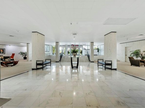 2295 S Ocean Boulevard 424, Palm Beach FL 33480