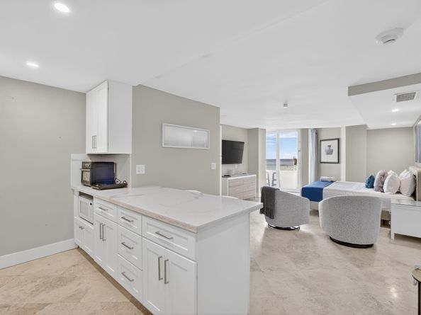 4040 Galt Ocean Dr 708, Fort Lauderdale FL 33308