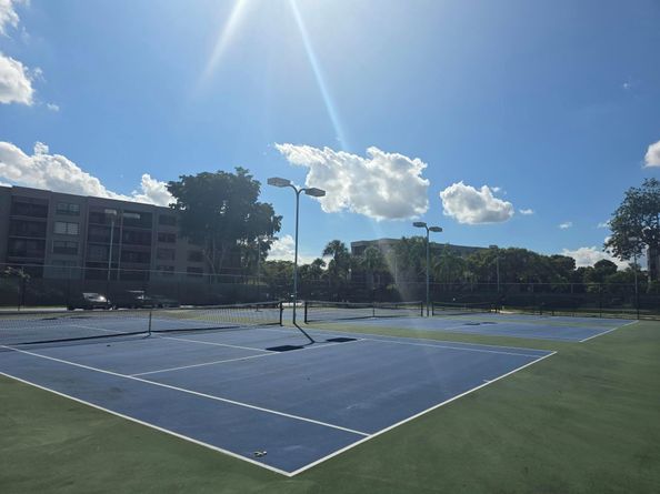 1101 Colony Point Cir 304, Pembroke Pines FL 33026